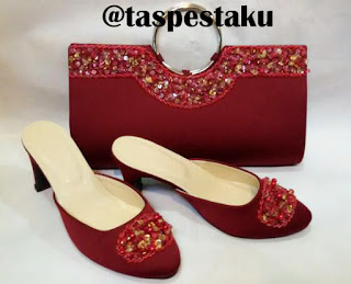 Slop dan Tas Pesta Maroon Cantik