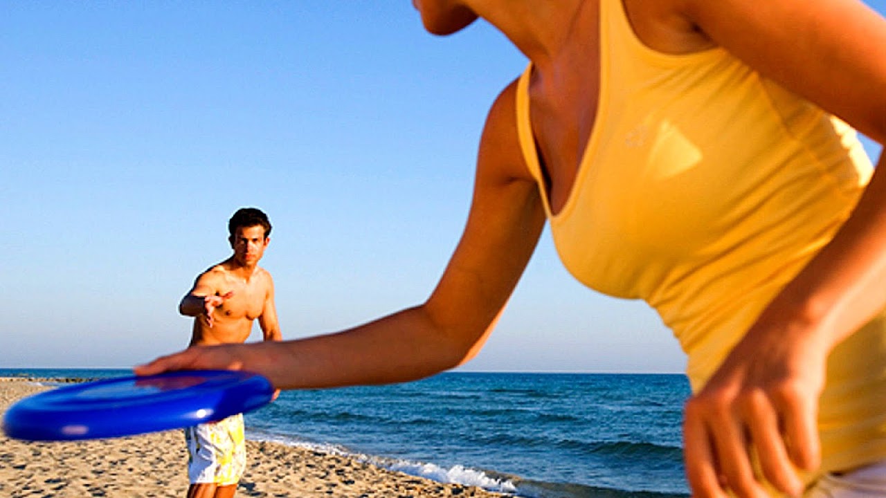 Ultimate Frisbee - Beach Frisbee