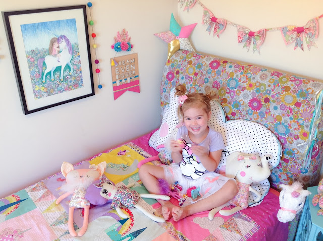 Girls Unicorns and Rainbows Bedroom