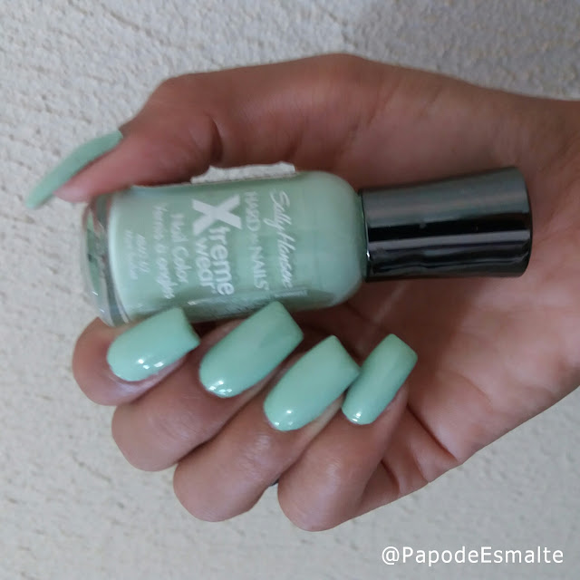 Esmalte da Vez: Mint Sorbet da Sally Hansen