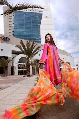 Threads and Motifs Spring Summer Lawn Collection 2012,clothes and fashion,trendy fashion,dresses,pakistani clothes,pakistan clothes