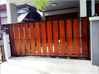 Iron Wood Fence Design