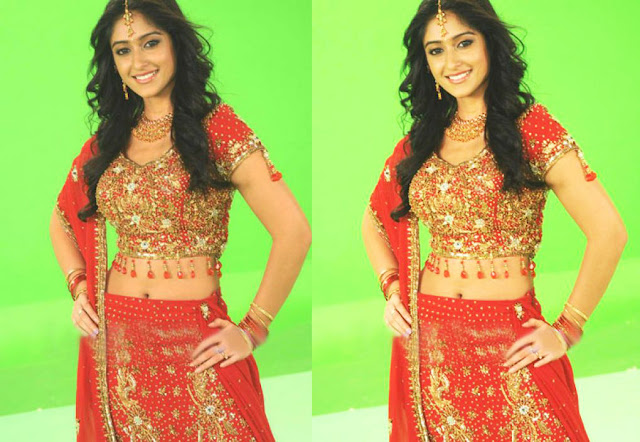 ileana in red lehenga navel