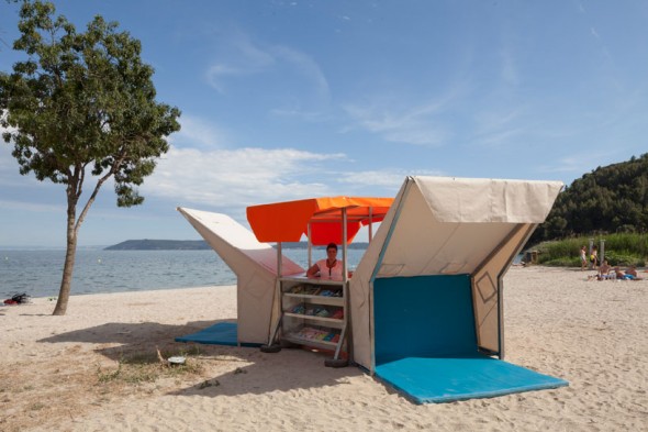 Mobile Beach Library