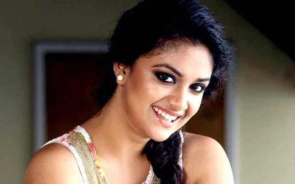 Keerthi Suresh cute smile 