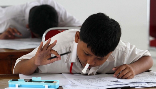 13 Cara Mengenal dan Mengajarkan Anak Autis di Sekolah