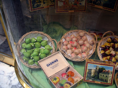 Marzipan fruit