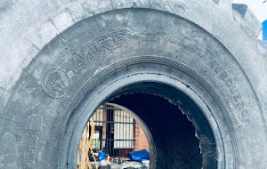 VỎ XE XÚC 29.5-25 MRF