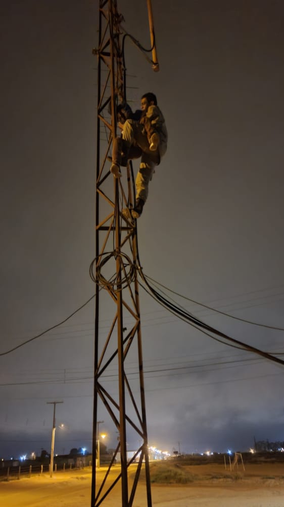 Homem tenta se jogar de torre de transmissão em Morro do Chapéu