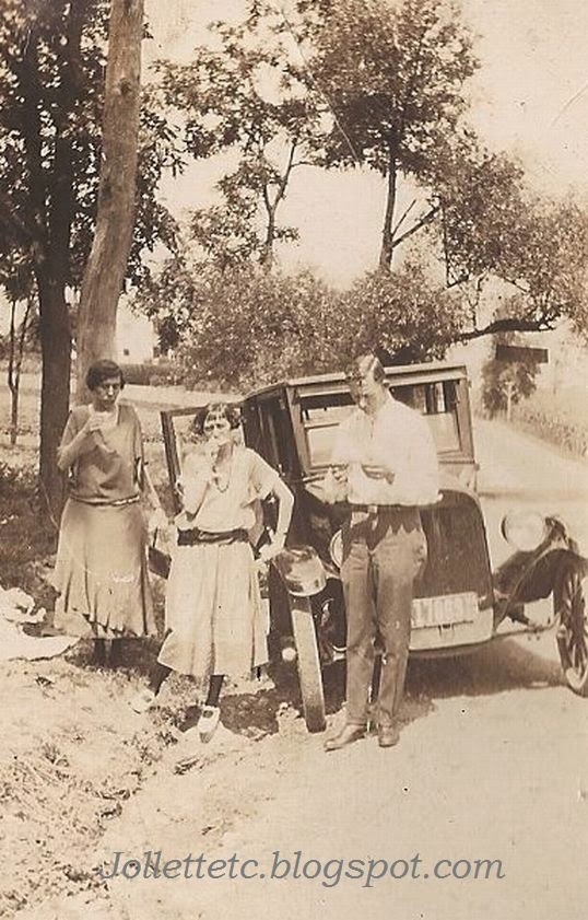 Sullivans and Breedens on the road to Bayse, VA  1923-24  http://jollettetc.blogspot.com
