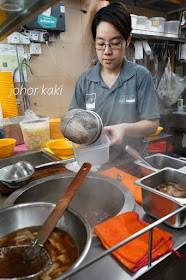 Empress_Place_Beef_Kway_Teow