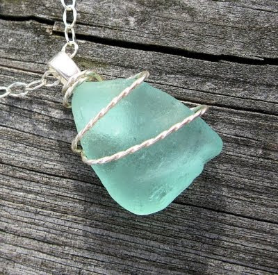  Glass Bracelets on Lots Of Gorgeous Beach Sea Glass Jewelry Out There Source