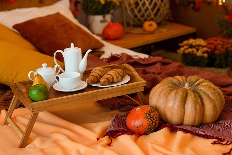 How To Decorate Your Bedroom For Fall