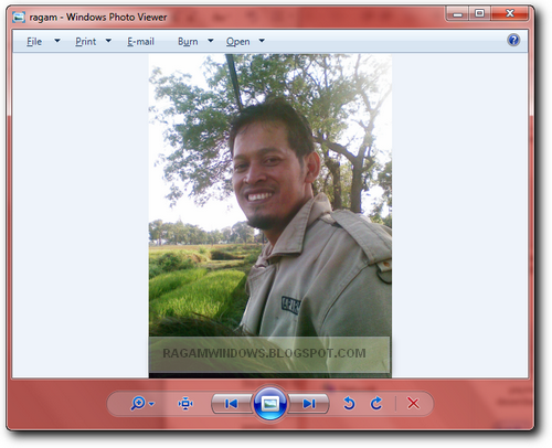 Windows photo viewer