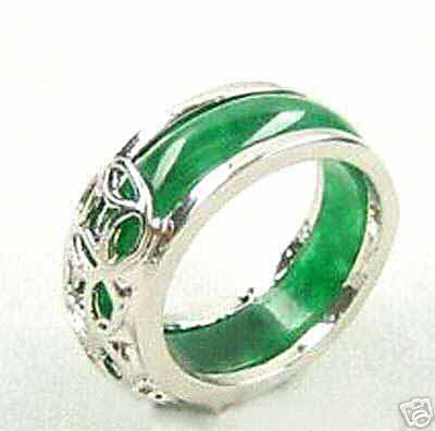 Jade-Gold Wedding Rings