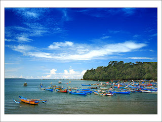 Visit the peaceful and comfortable beach south of Indonesia, Pangandaran