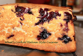 Sour Cream Blueberry Bread 