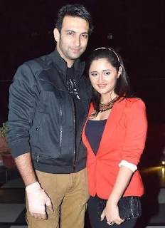 Nandish Singh Sandhu Family Wife Son Daughter Father Mother Marriage Photos Biography Profile