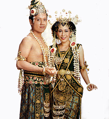 Culture of Indonesia.: Berbagai Baju Adat dari Berbagai 