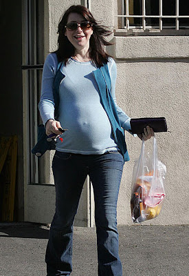 Alyson Hannigan Pregnant photo