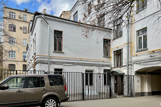 улица Жуковского, дворы, бывший доходный дом Е. А. Соловьевой (построен в 1905 году)
