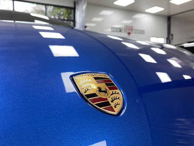 汽車包膜推薦,曼司車體包膜,新竹汽車包膜推薦,3M2080,SunTek,總代理,曼司車體包膜,新竹汽車貼膜,重機包膜,遊艇包膜,客製化,ExoShield,前擋風玻璃保護膜 在曼司車體包膜,我們專注於為您的愛車帶來全新風貌與最佳保護。作為3M2080和SunTek的總代理,我們提供卓越品質的汽車包膜產品,既是個人風格的展現,也是對車輛漆面的呵護。