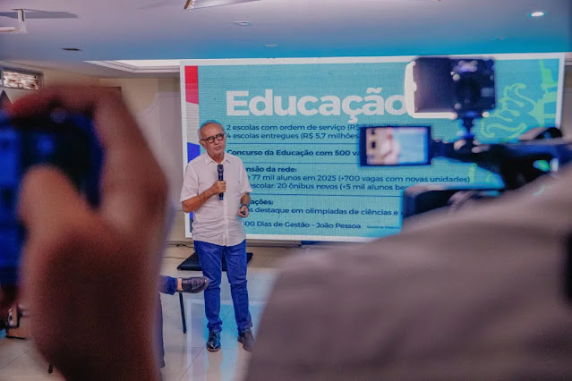 Cícero Lucena anuncia novo concurso com 500 vagas para a Educação ao apresentar balanço da nova gestão