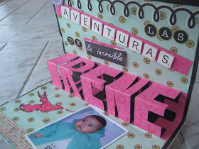 Libro pop up letras en relieve/ Pop-up book / Livre pop-up