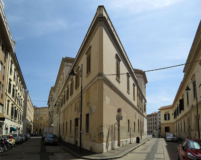 Corner building between Via dei Fanciulli and Via Sansoni, Livorno