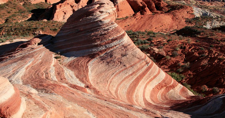 The Joys of Simple Life: The Valley of Fire Wave