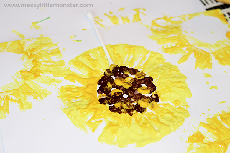 painting with q tips to make sunflower craft