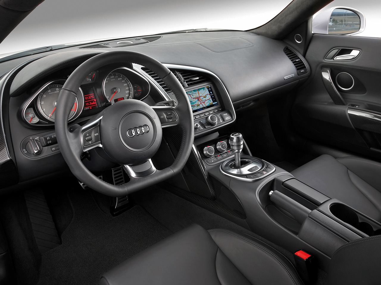 2007 Audi R8 Interior 1280x960