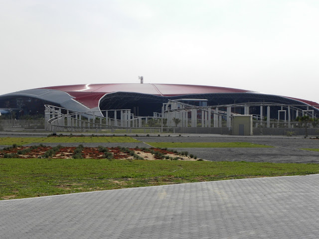 Ferrari World public transport