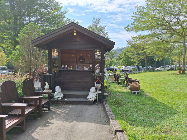 桃園大溪天御花園有餐廳可享用美食、下午茶，免費欣賞花卉拍美照