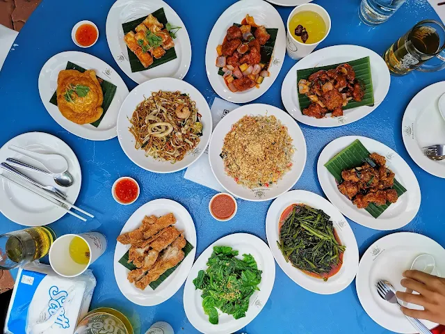Makansutra_Gluttons_Bay_Buffet