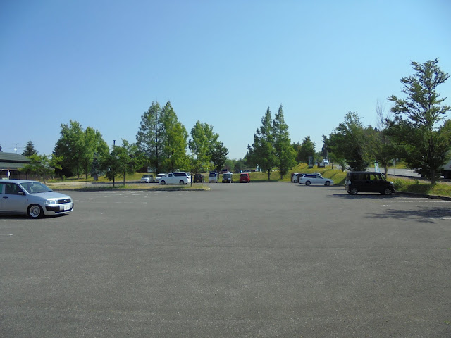 ガーデンプレイスの駐車場の風景