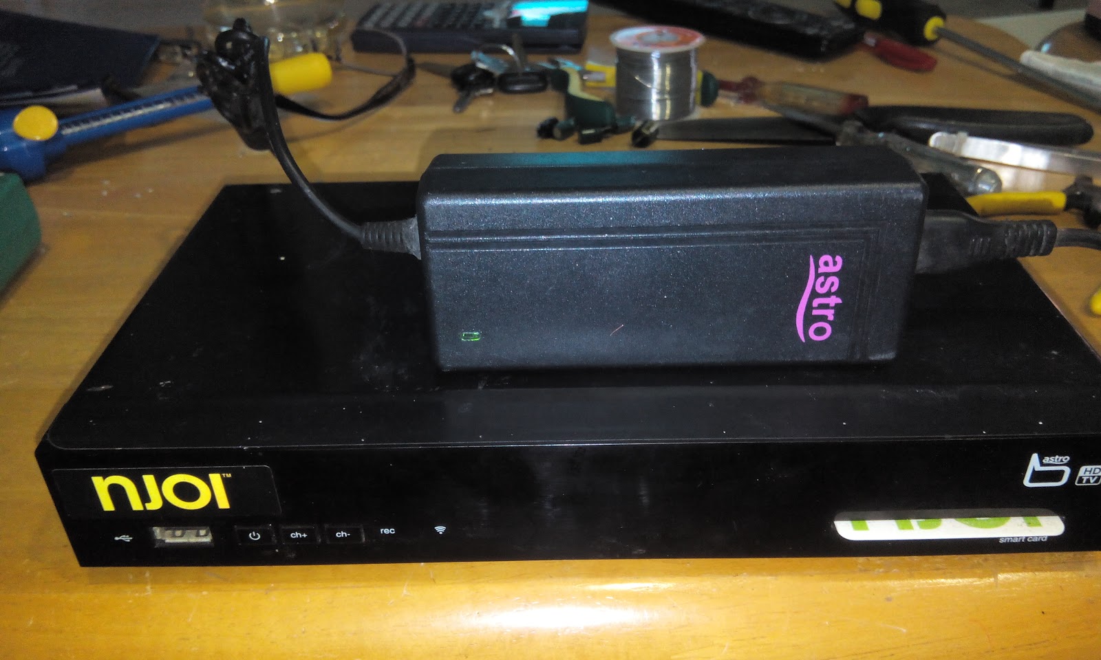Life Begins at Forty: DS830NA Astro NJOI decoder repair