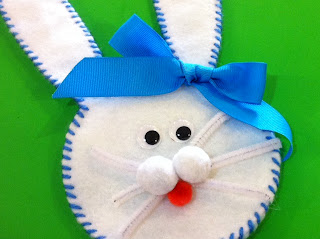 hershey kiss filled felt easter bunny candy pocket with bow
