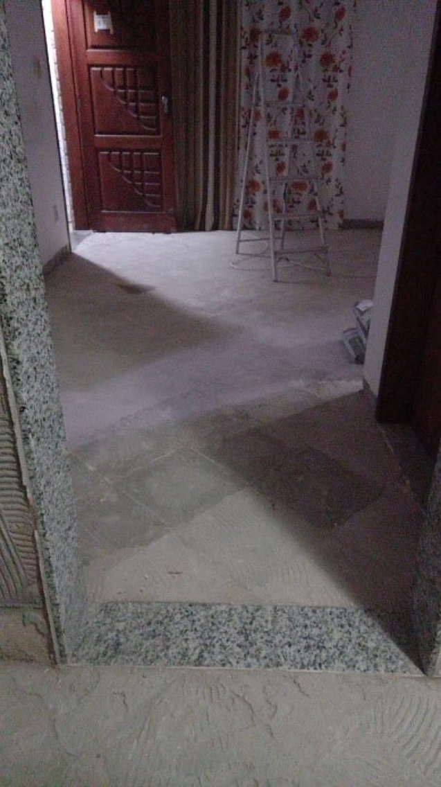 Instalação de piso porcelanato em Sala e Cozinha RJ