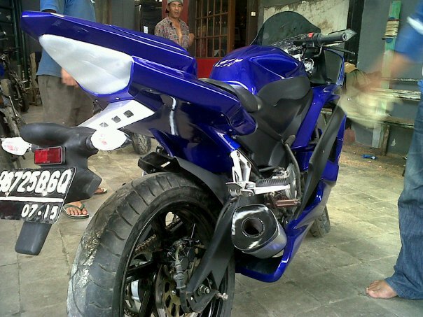 scorpio-full-fairing-R6-biru