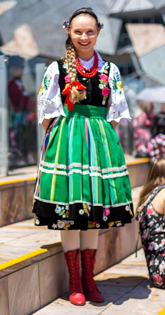 polish festival, polish girl, traditional dress, federation square, street fashion, street style