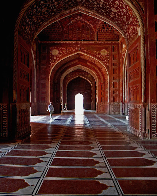 Taj Mahal, Monument in Agra - India