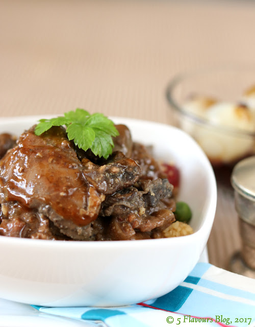 Chicken Liver Bourguignonne, Side View