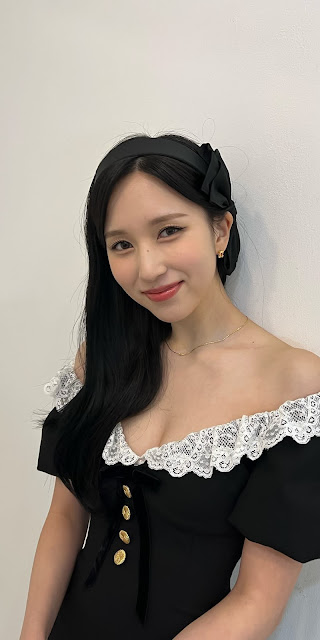 TWICE  Myoui Mina (名井 南)