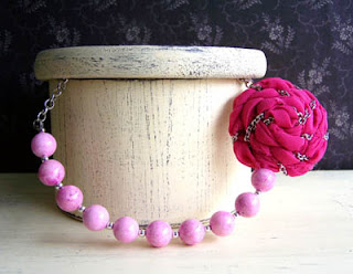 beaded chain rose necklace