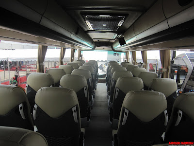 FOTO INTERIOR LEGACY SKY SR-1 | KAROSERI LAKSANA