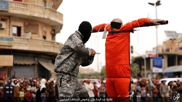 Muçulmanos do Estado Islâmico crucificam cristãos todos os dias durante o Ramadã