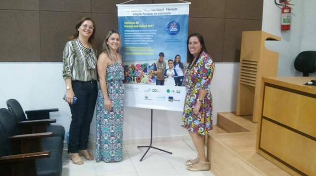  Secretária de Assistência Social  de Piranhas participa de reunião para viabilizar projetos para crianças e adolescentes