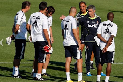 Mourinho manages a training in Valedebebas Sports City