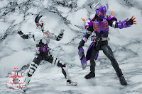 S.H. Figuarts Kamen Rider Buffa Zombie Form 58